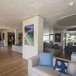 Le Acacie Lägenhetshotell 4*