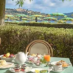 Le Acacie Lägenhetshotell 4*