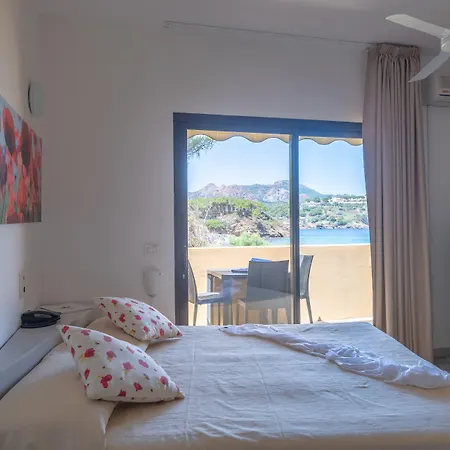 شقة فندقية Le Acacie 4*