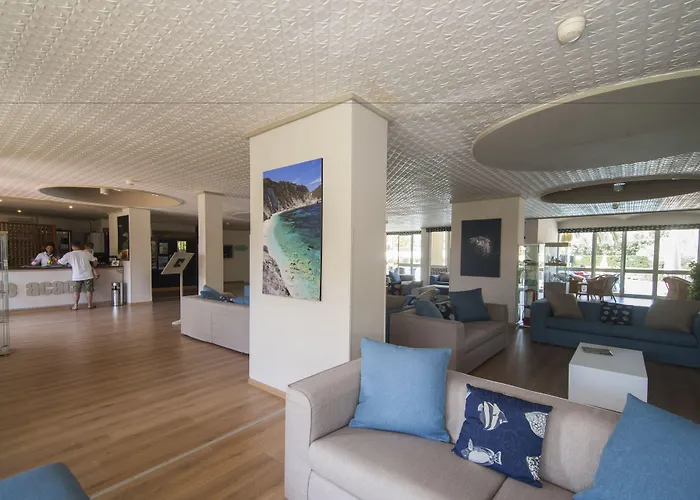 Le Acacie 公寓式酒店 3*