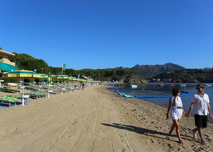 Le Acacie 3* 卡波利韦里